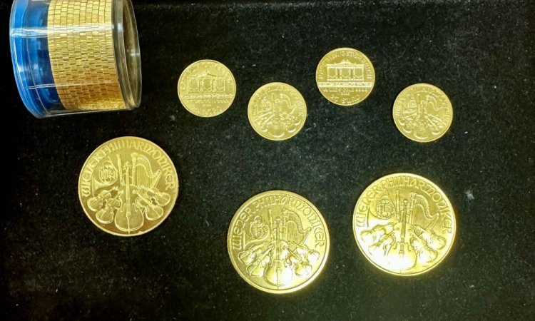 divers pièces en or 22 k 